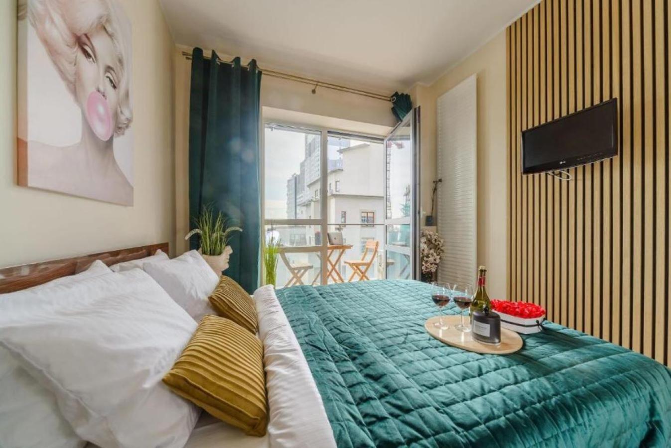 Luxury Apartments In Platinum Tower Varşova Dış mekan fotoğraf